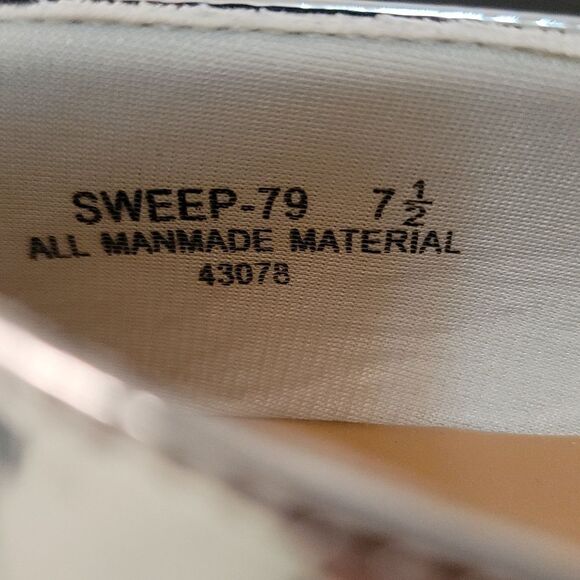 BRAND NEW BAMBOO MARY JANE STYLE CLASSIC BUCKLED STRAP ROUND-TOE FLAT SH… R3 - Picture 15 of 16